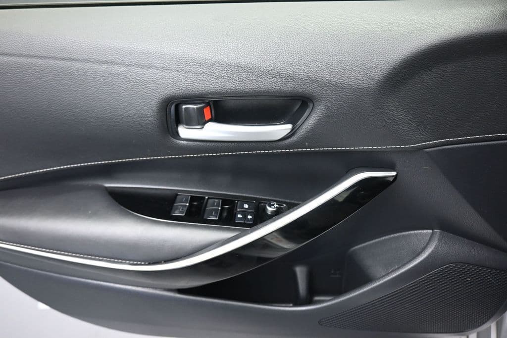 2019 Toyota Corolla Hatchback XSE, photo 10 of 57