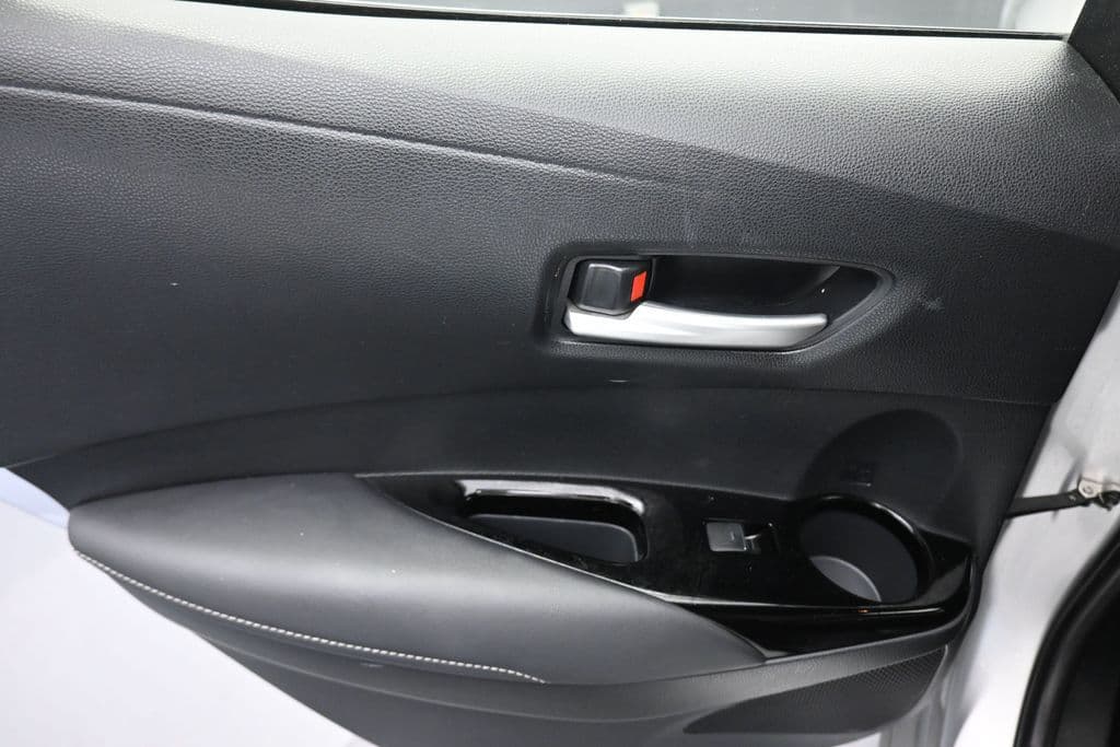 2019 Toyota Corolla Hatchback XSE, photo 31 of 57