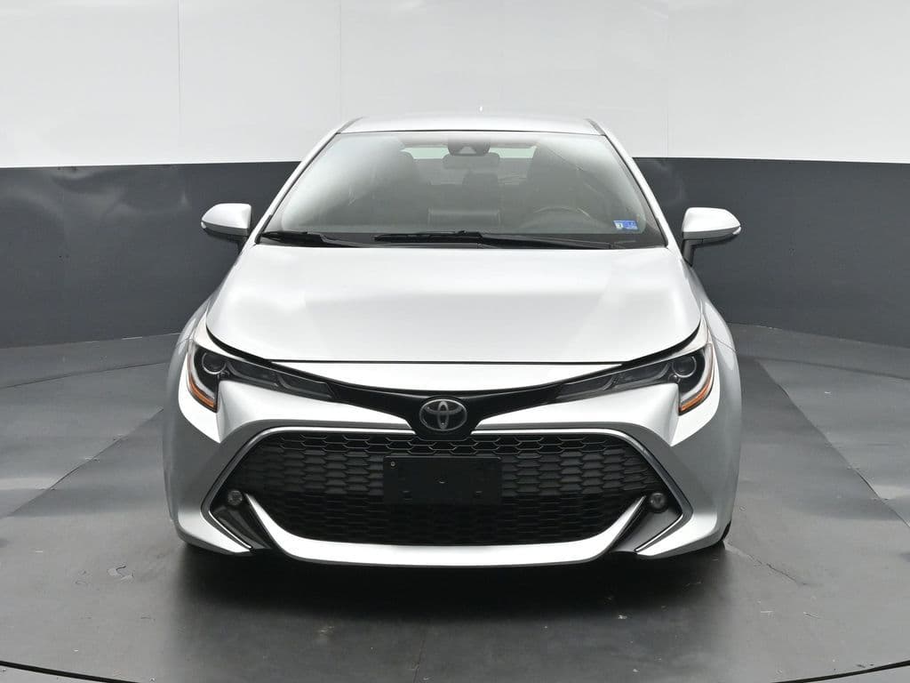 2019 Toyota Corolla Hatchback XSE, photo 2 of 57