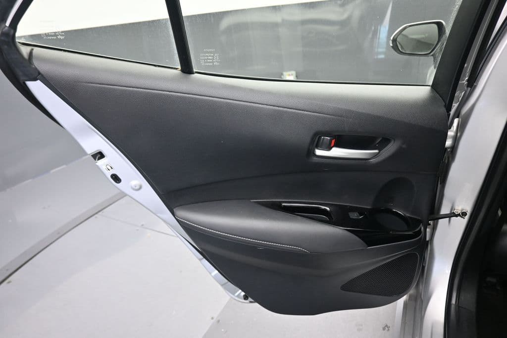 2019 Toyota Corolla Hatchback XSE, photo 30 of 57