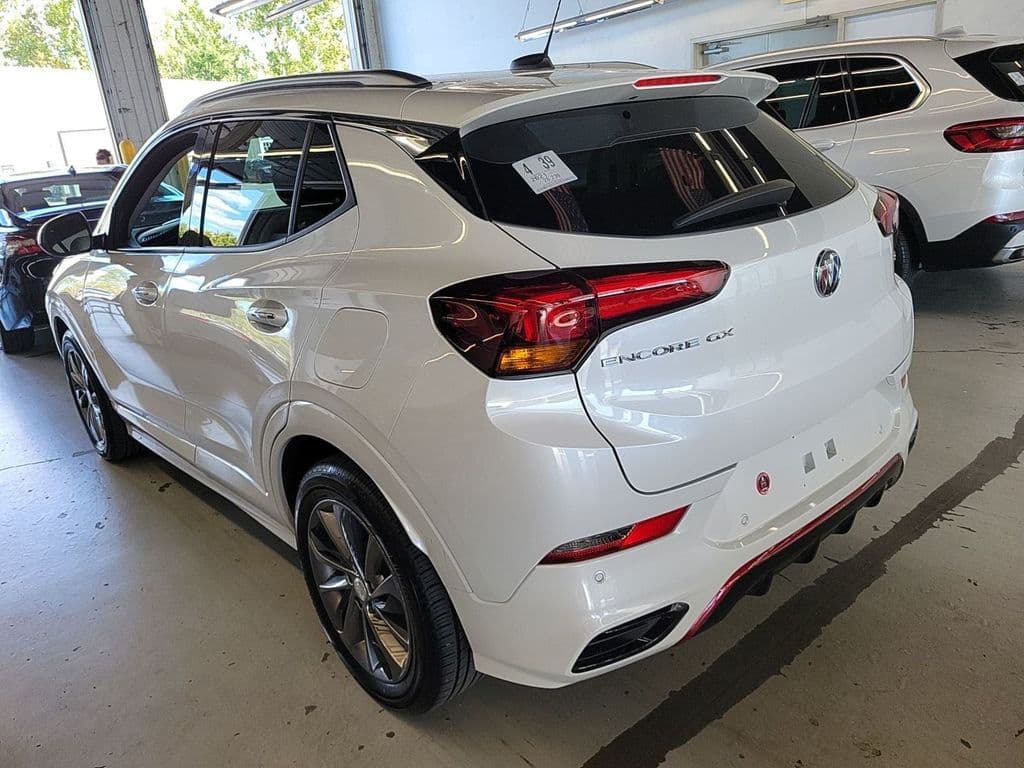 2021 Buick Encore GX Essence, photo 4 of 8