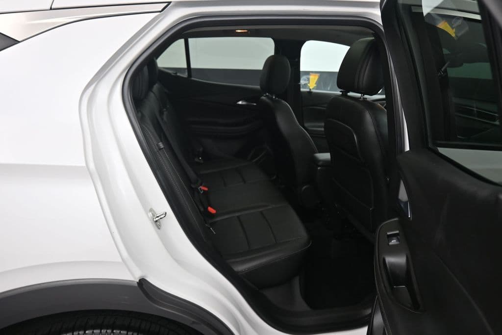 2022 Buick Encore GX Essence, photo 35 of 58