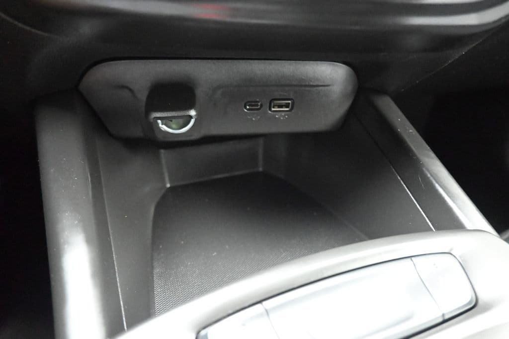 2025 Chevrolet Trax LS, photo 18 of 51