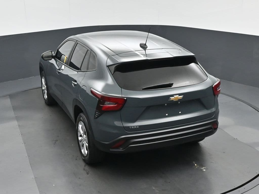 2025 Chevrolet Trax LS, photo 50 of 51