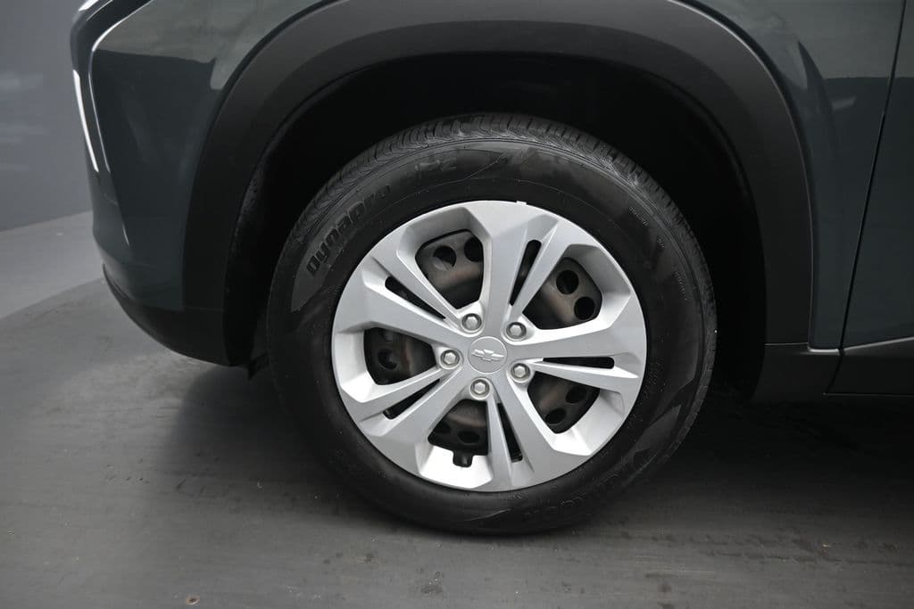 2025 Chevrolet Trax LS, photo 42 of 51