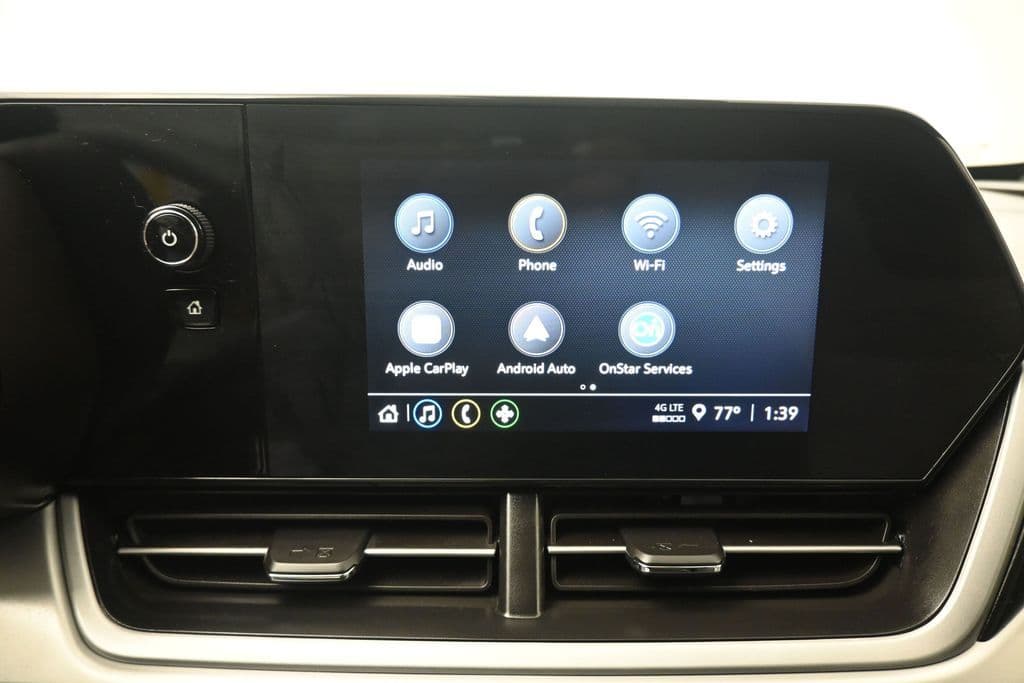 2025 Chevrolet Trax LS, photo 15 of 51