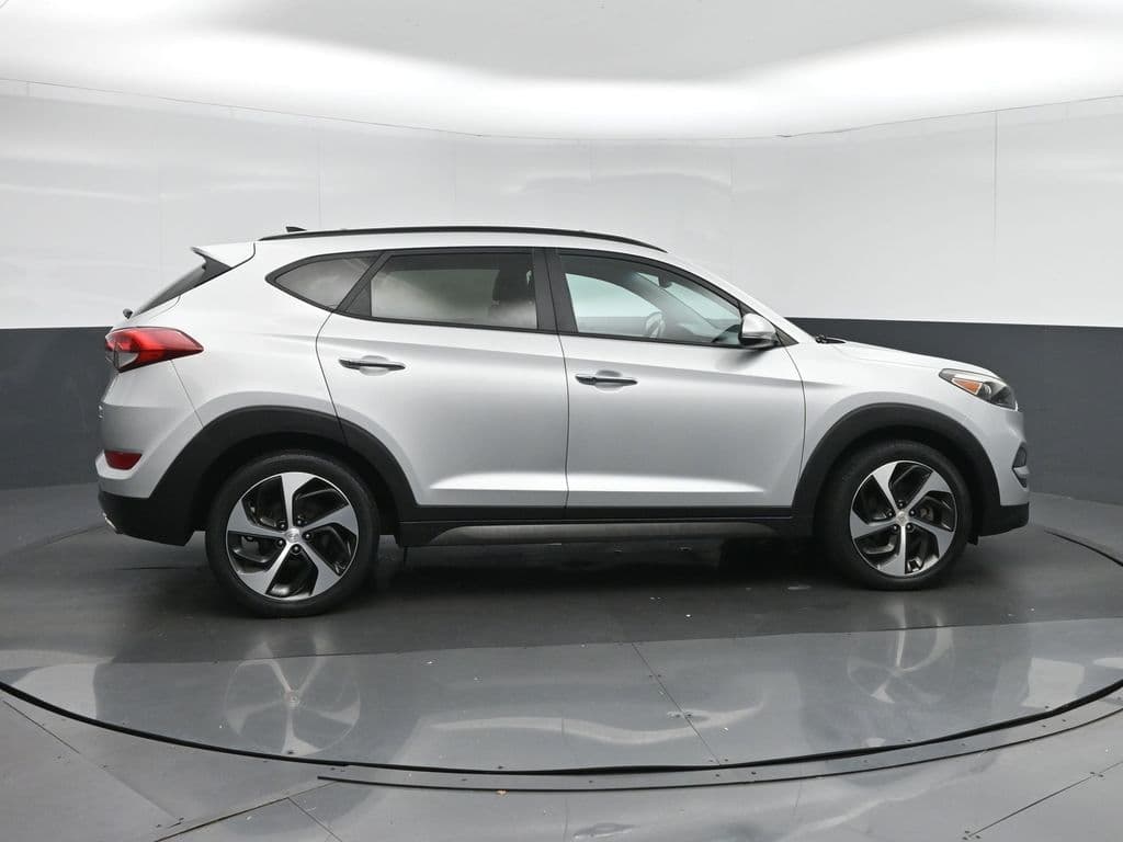 2016 Hyundai Tucson Limited, photo 8 of 62