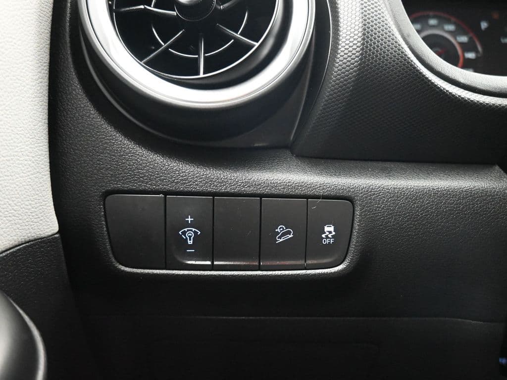 2023 Hyundai Kona Limited, photo 29 of 62