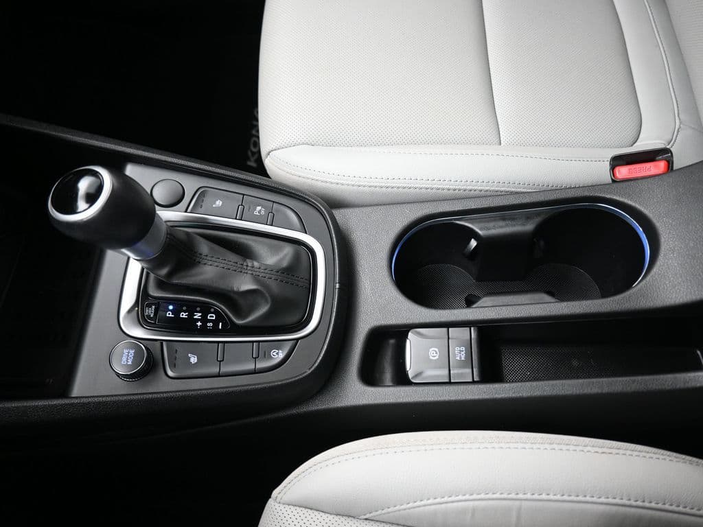 2023 Hyundai Kona Limited, photo 25 of 62