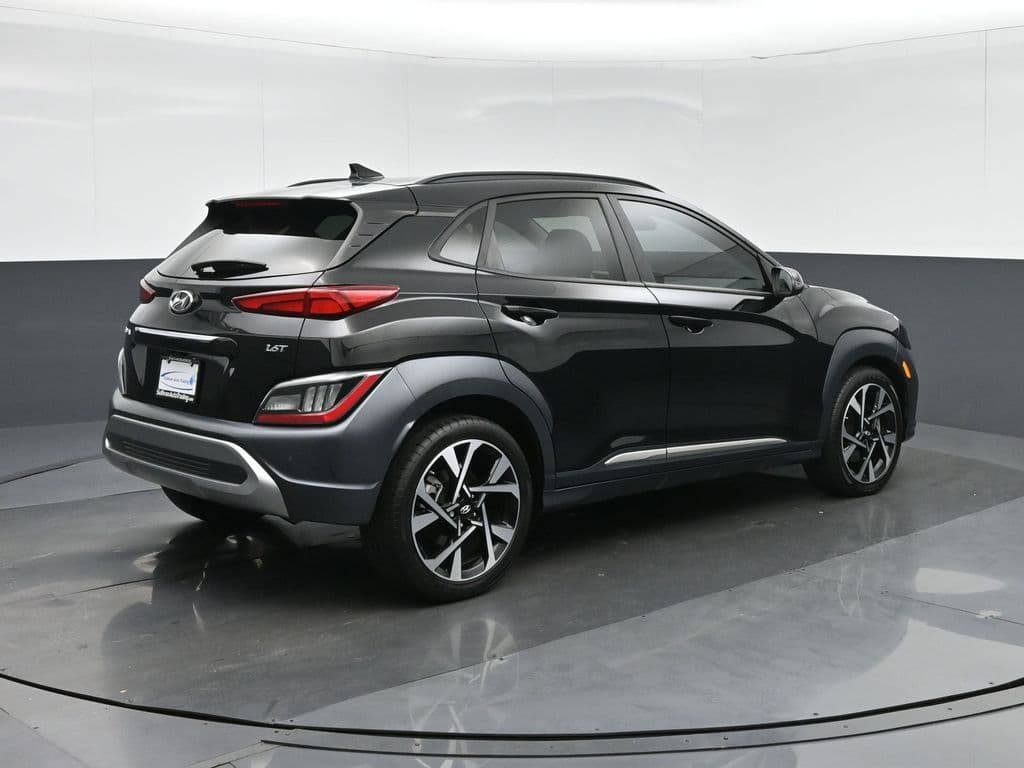 2023 Hyundai Kona Limited, photo 7 of 62