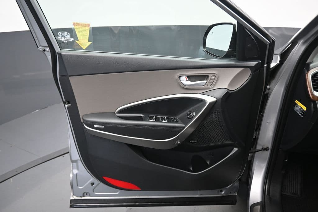 2018 Hyundai Santa Fe SE Ultimate, photo 9 of 82