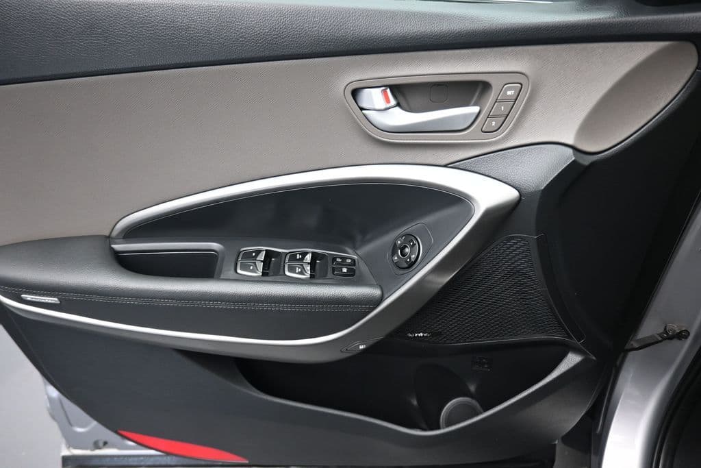 2018 Hyundai Santa Fe SE Ultimate, photo 10 of 82
