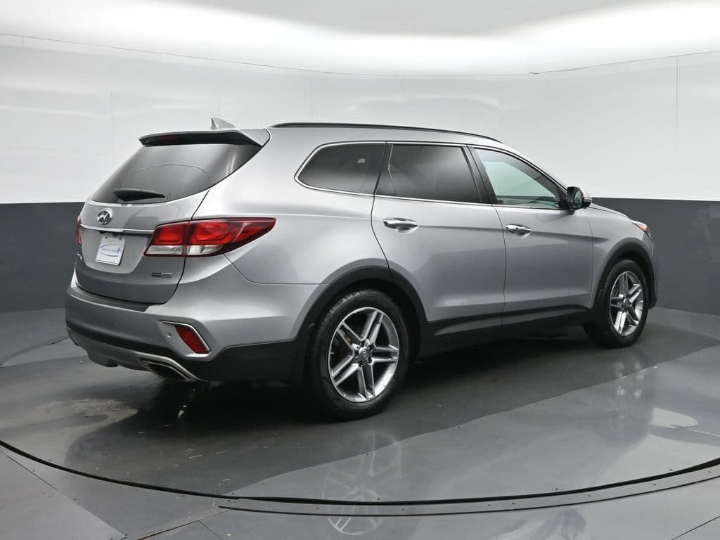 2018 Hyundai Santa Fe SE Ultimate, photo 7 of 82