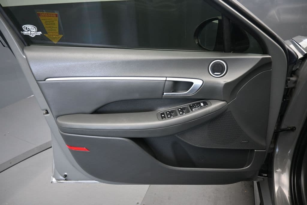 2022 Hyundai Sonata SEL Plus, photo 9 of 61
