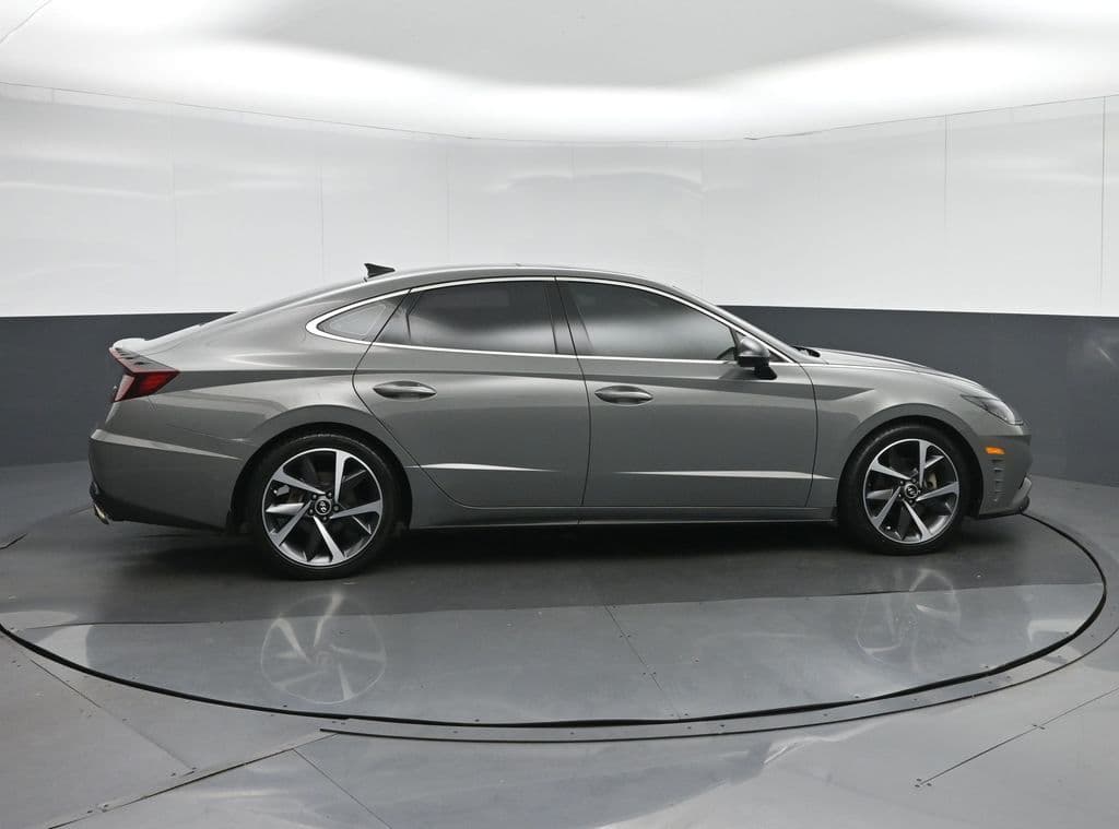2022 Hyundai Sonata SEL Plus, photo 8 of 61
