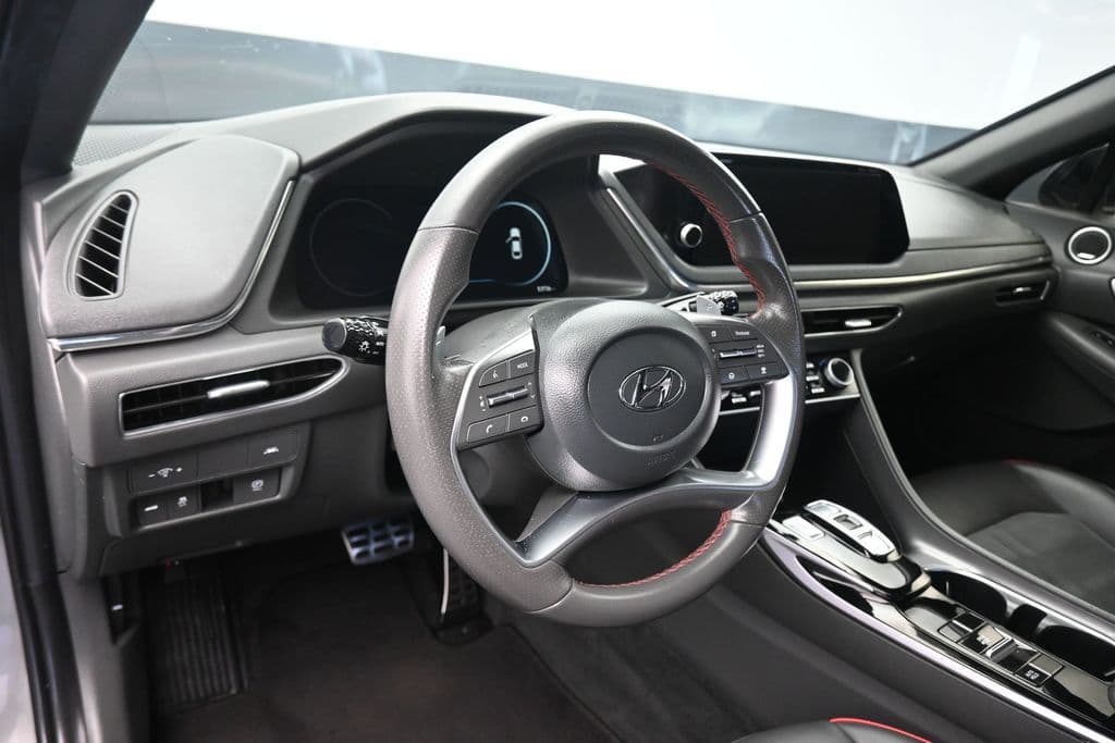2022 Hyundai Sonata SEL Plus, photo 14 of 61