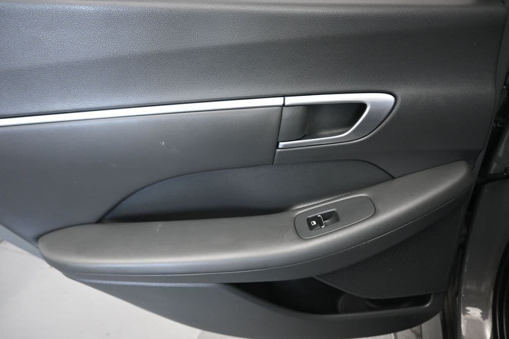 2022 Hyundai Sonata SEL Plus, photo 32 of 61
