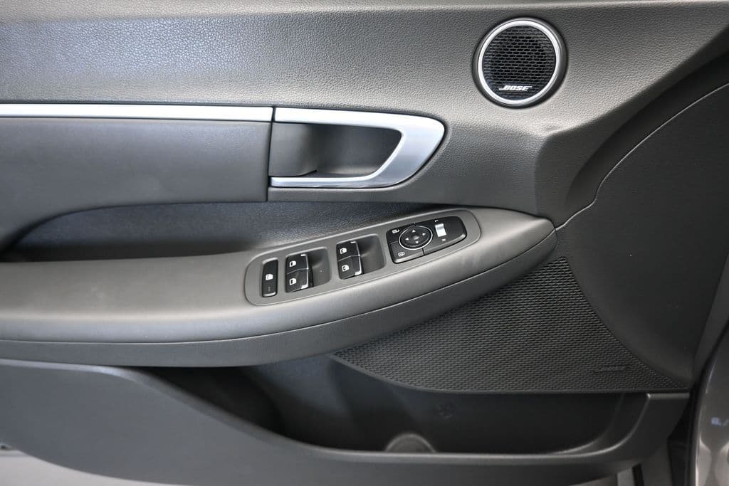 2022 Hyundai Sonata SEL Plus, photo 10 of 61