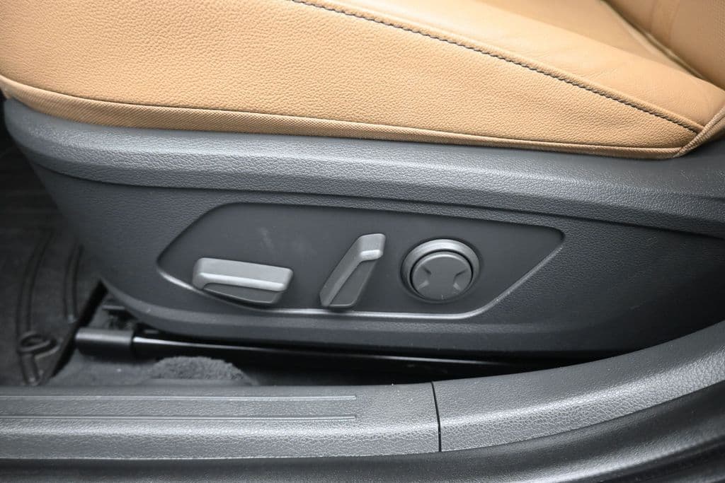 2021 Hyundai Sonata Hybrid Limited, photo 13 of 67
