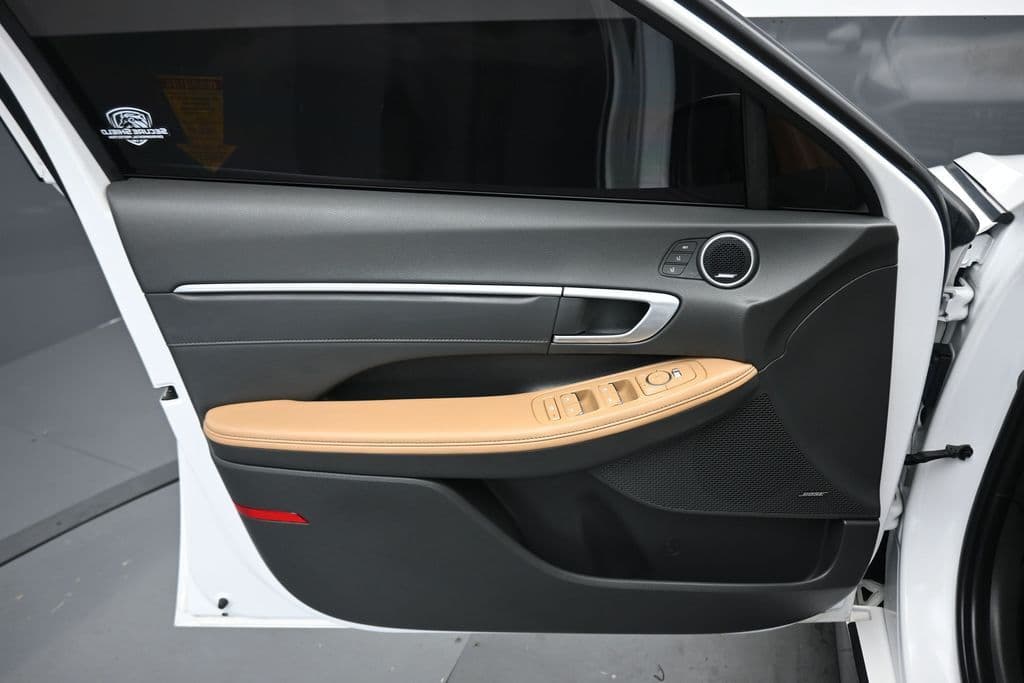2021 Hyundai Sonata Hybrid Limited, photo 9 of 67