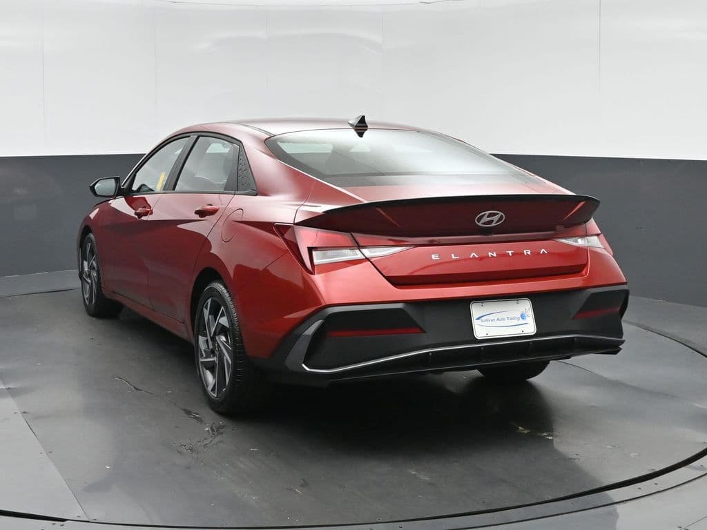 2025 Hyundai Elantra SEL Sport, photo 5 of 58