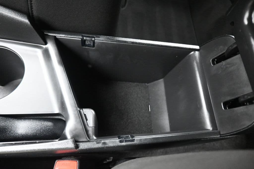 2025 Hyundai Elantra SEL Sport, photo 24 of 58