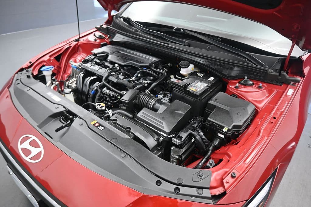 2025 Hyundai Elantra SEL Sport, photo 48 of 58