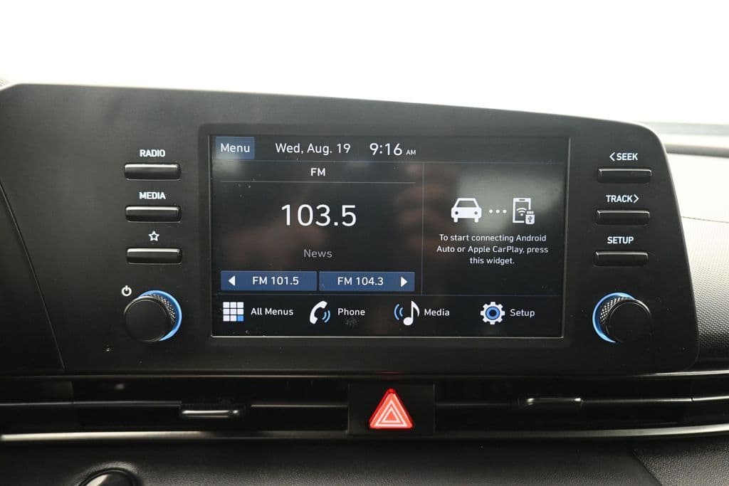 2025 Hyundai Elantra SEL Sport, photo 16 of 58