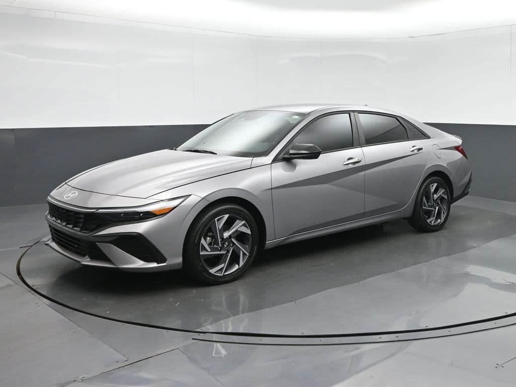 2025 Hyundai Elantra Hybrid SEL Sport, photo 3 of 60