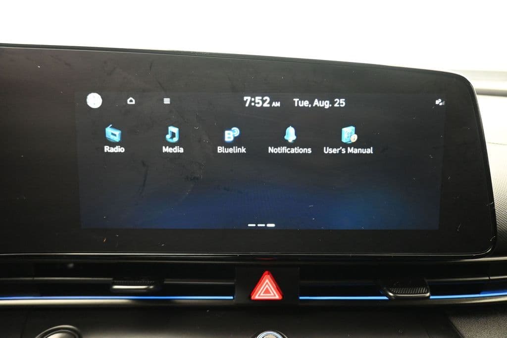 2025 Hyundai Elantra Hybrid SEL Sport, photo 19 of 60