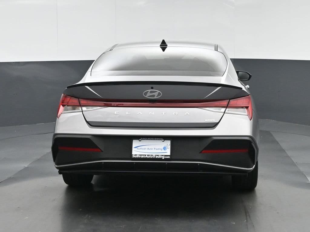 2025 Hyundai Elantra Hybrid SEL Sport, photo 6 of 60