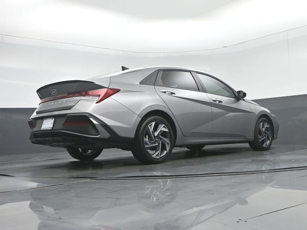 2025 Hyundai Elantra Hybrid SEL Sport, photo 56 of 60