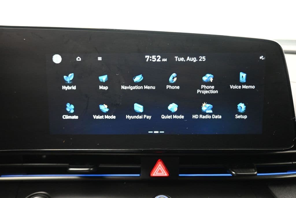 2025 Hyundai Elantra Hybrid SEL Sport, photo 18 of 60