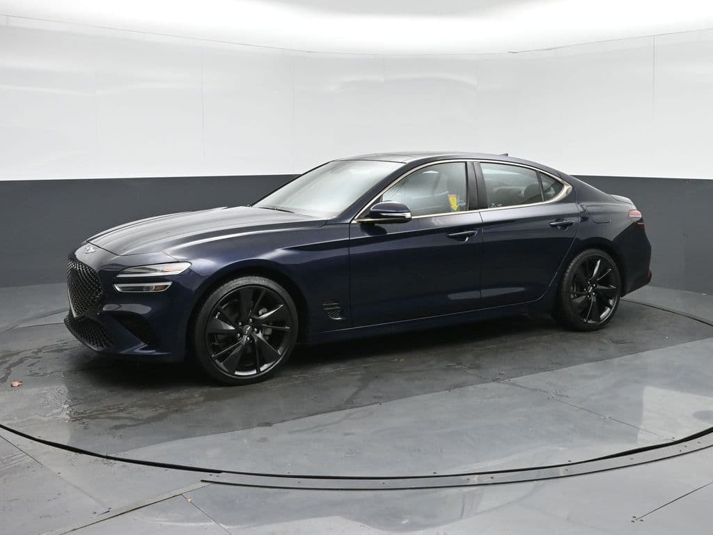 2023 Genesis G70 2.0T, photo 3 of 60
