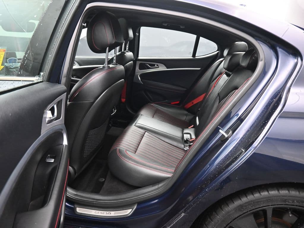 2023 Genesis G70 2.0T, photo 34 of 60