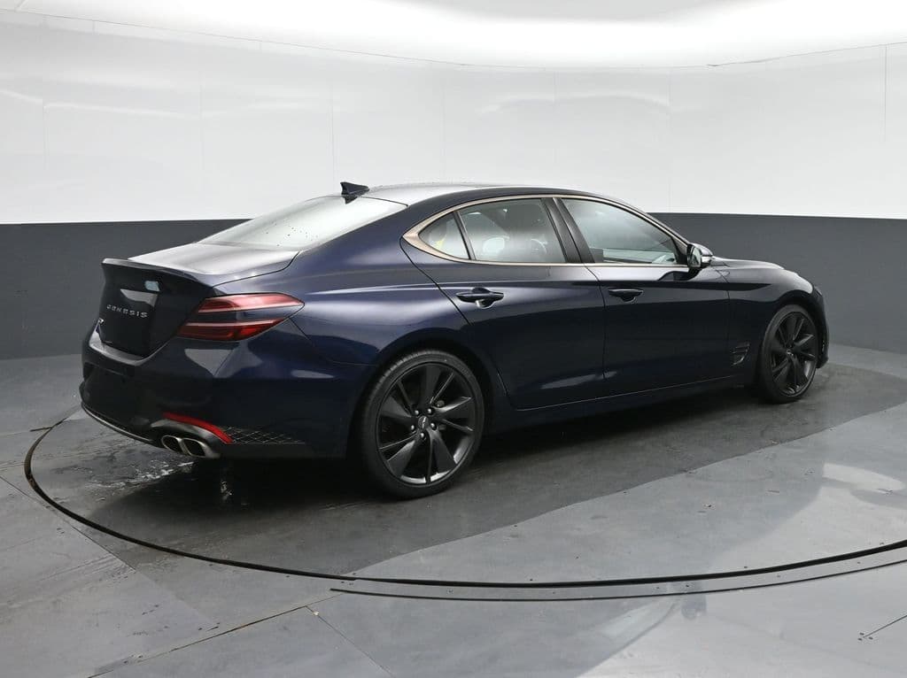2023 Genesis G70 2.0T, photo 7 of 60