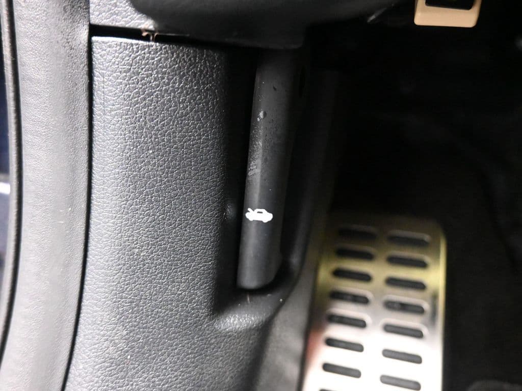 2023 Genesis G70 2.0T, photo 30 of 60
