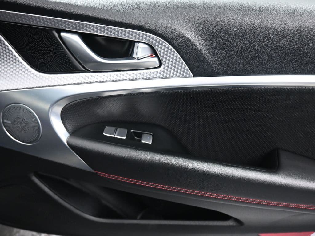 2023 Genesis G70 2.0T, photo 43 of 60