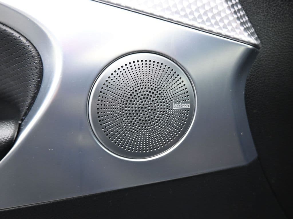2023 Genesis G70 2.0T, photo 11 of 60
