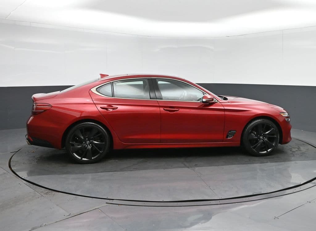 2023 Genesis G70 2.0T, photo 8 of 62