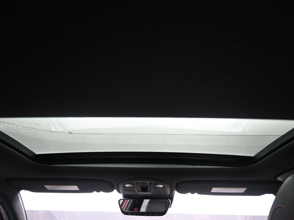 2023 Genesis G70 2.0T, photo 40 of 62