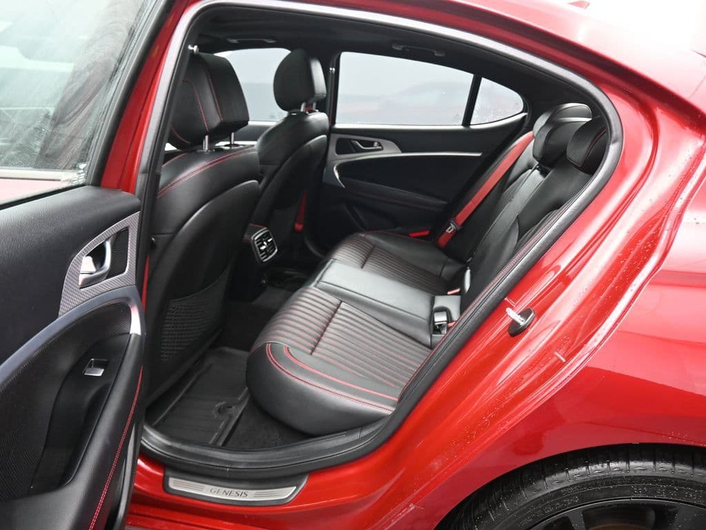 2023 Genesis G70 2.0T, photo 33 of 62