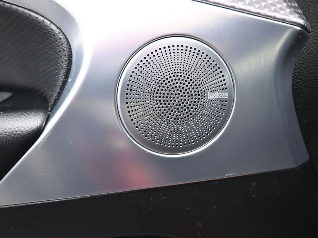 2023 Genesis G70 2.0T, photo 11 of 62