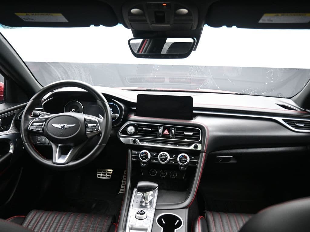 2023 Genesis G70 2.0T, photo 39 of 62