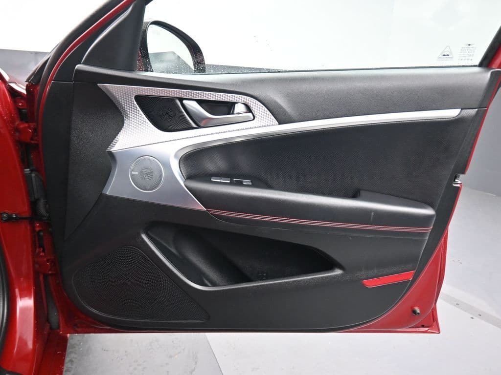 2023 Genesis G70 2.0T, photo 41 of 62