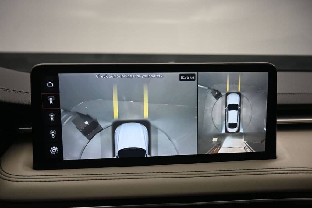 2023 Genesis G70 3.3T, photo 24 of 67