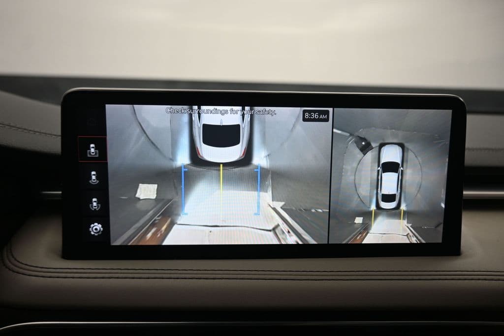 2023 Genesis G70 3.3T, photo 21 of 67
