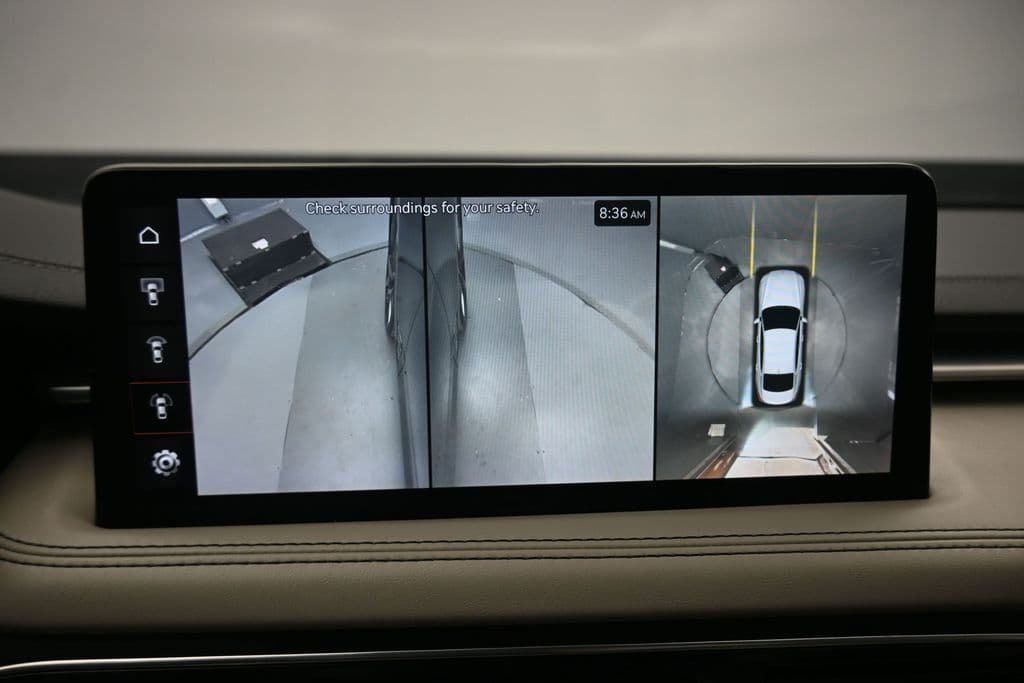 2023 Genesis G70 3.3T, photo 25 of 67