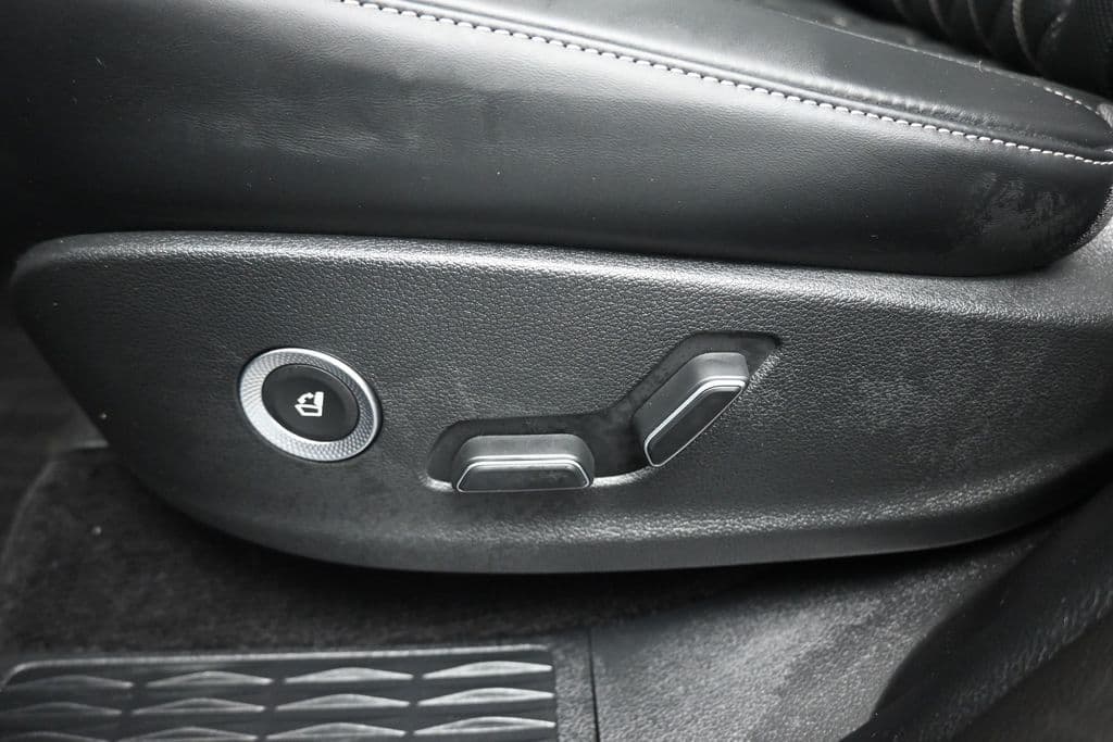 2024 Genesis GV80 3.5T, photo 40 of 73