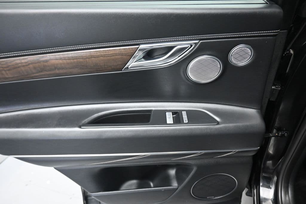 2024 Genesis GV80 3.5T, photo 38 of 73